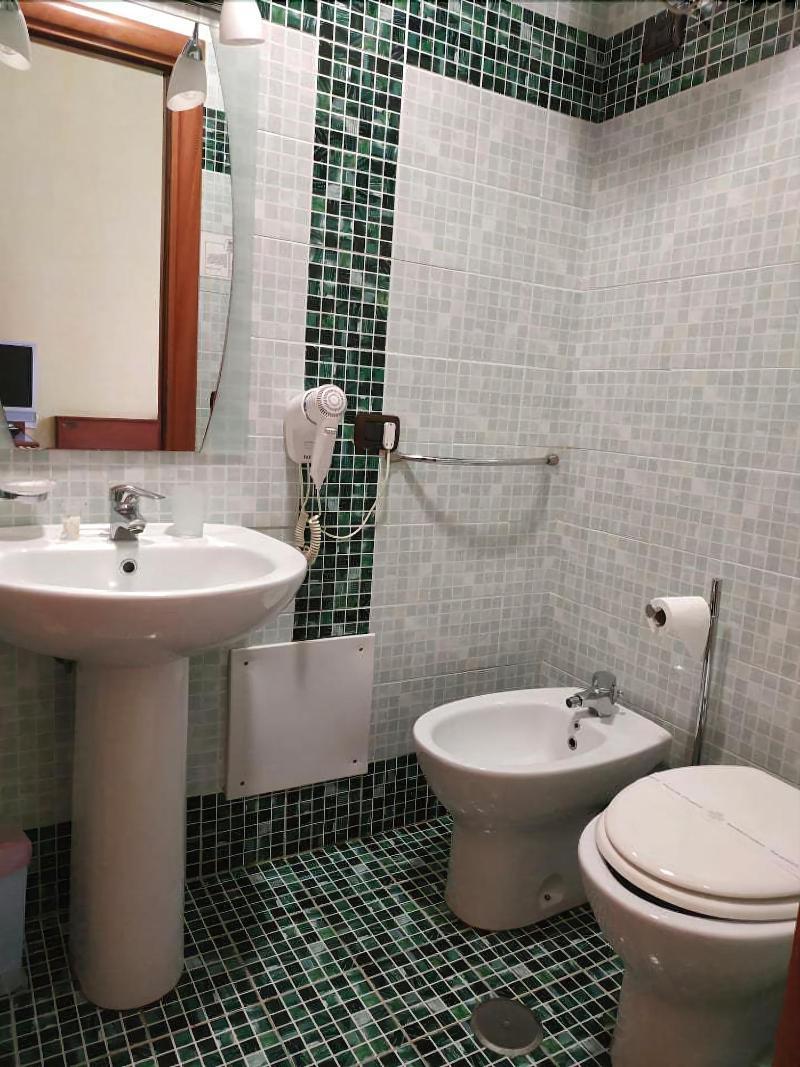Hotel San Giuseppe - Cityhotel Catanzaro Kültér fotó