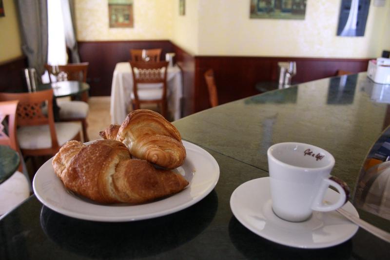 Hotel San Giuseppe - Cityhotel Catanzaro Kültér fotó