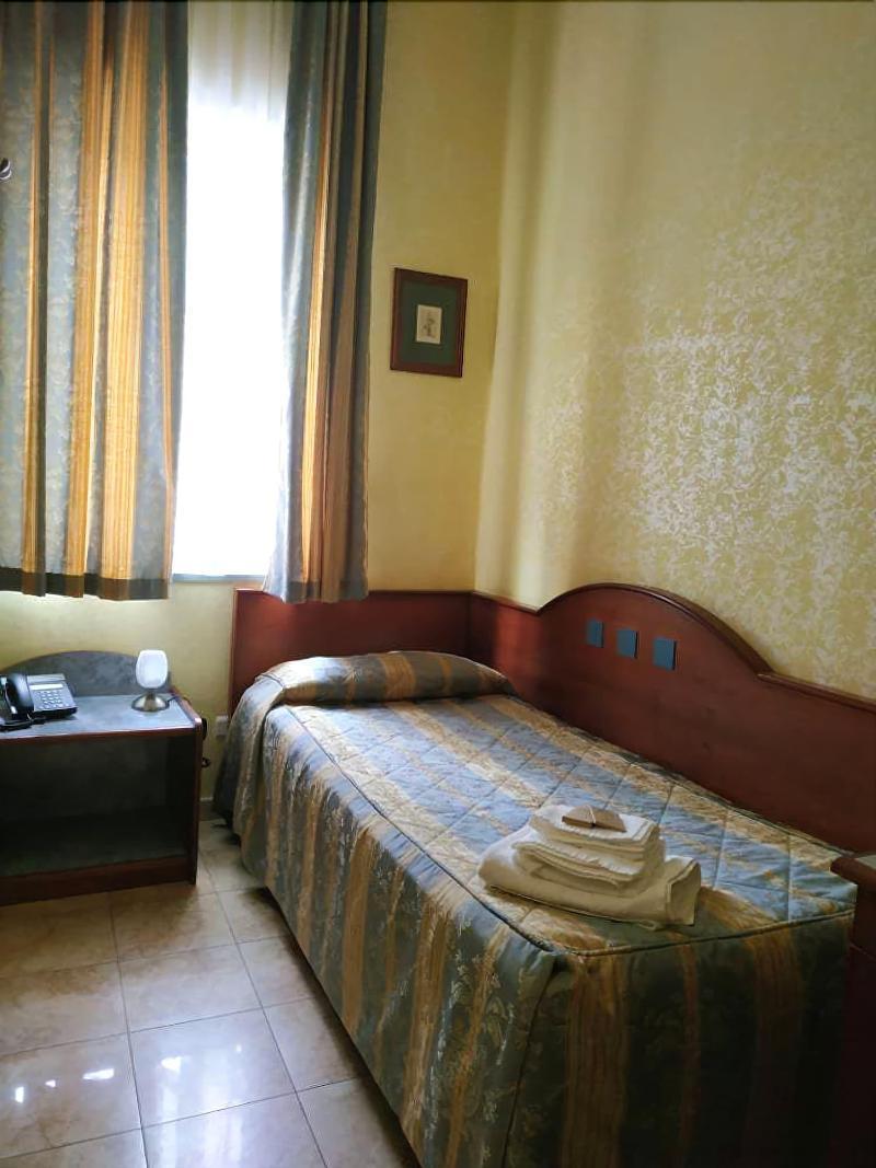 Hotel San Giuseppe - Cityhotel Catanzaro Kültér fotó