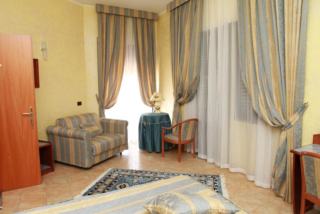 Hotel San Giuseppe - Cityhotel Catanzaro Kültér fotó