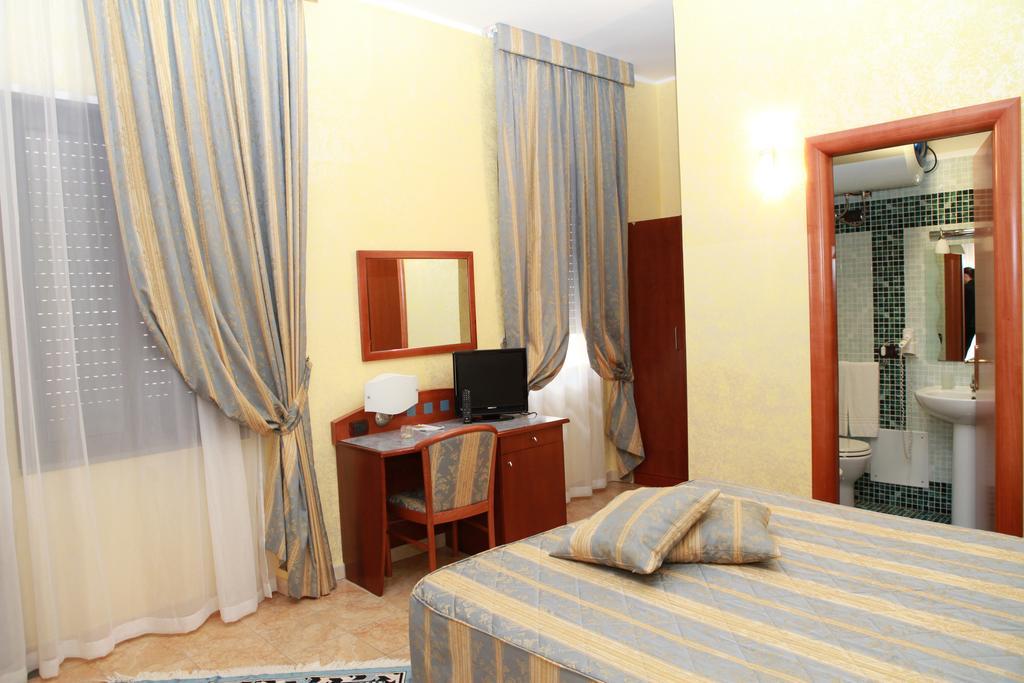 Hotel San Giuseppe - Cityhotel Catanzaro Kültér fotó
