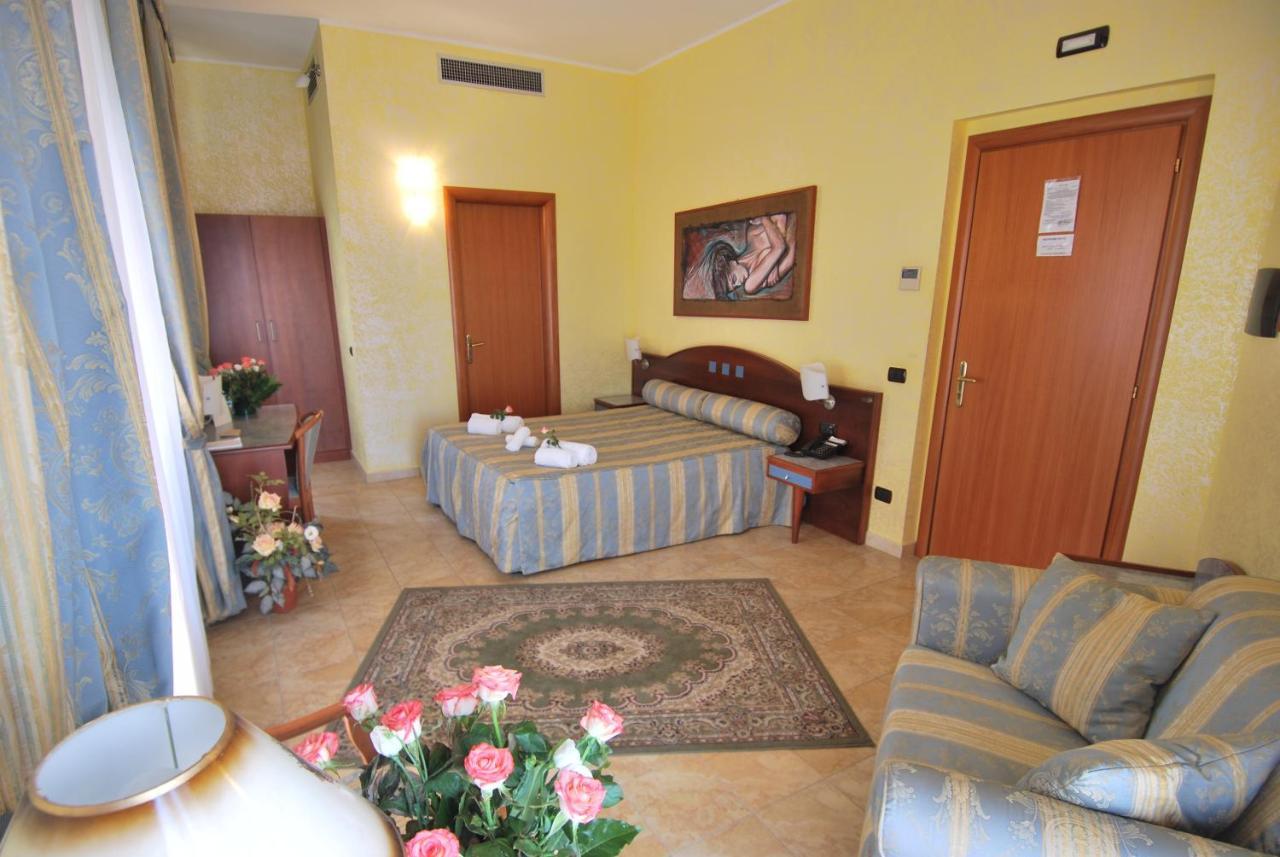 Hotel San Giuseppe - Cityhotel Catanzaro Kültér fotó